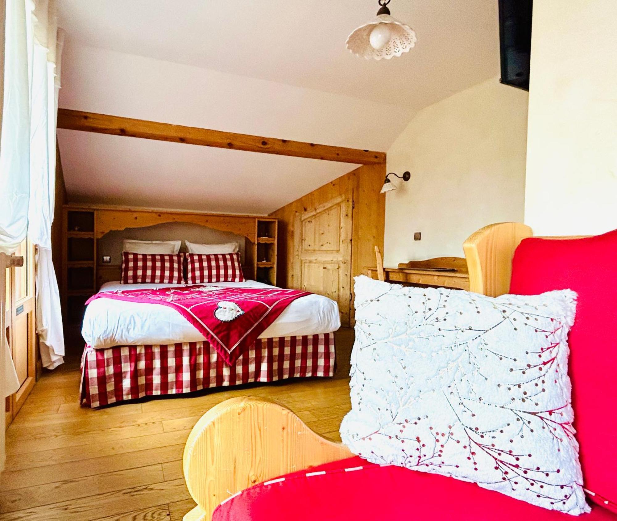Hotel Le Jalouvre Mont-Saxonnex Ngoại thất bức ảnh